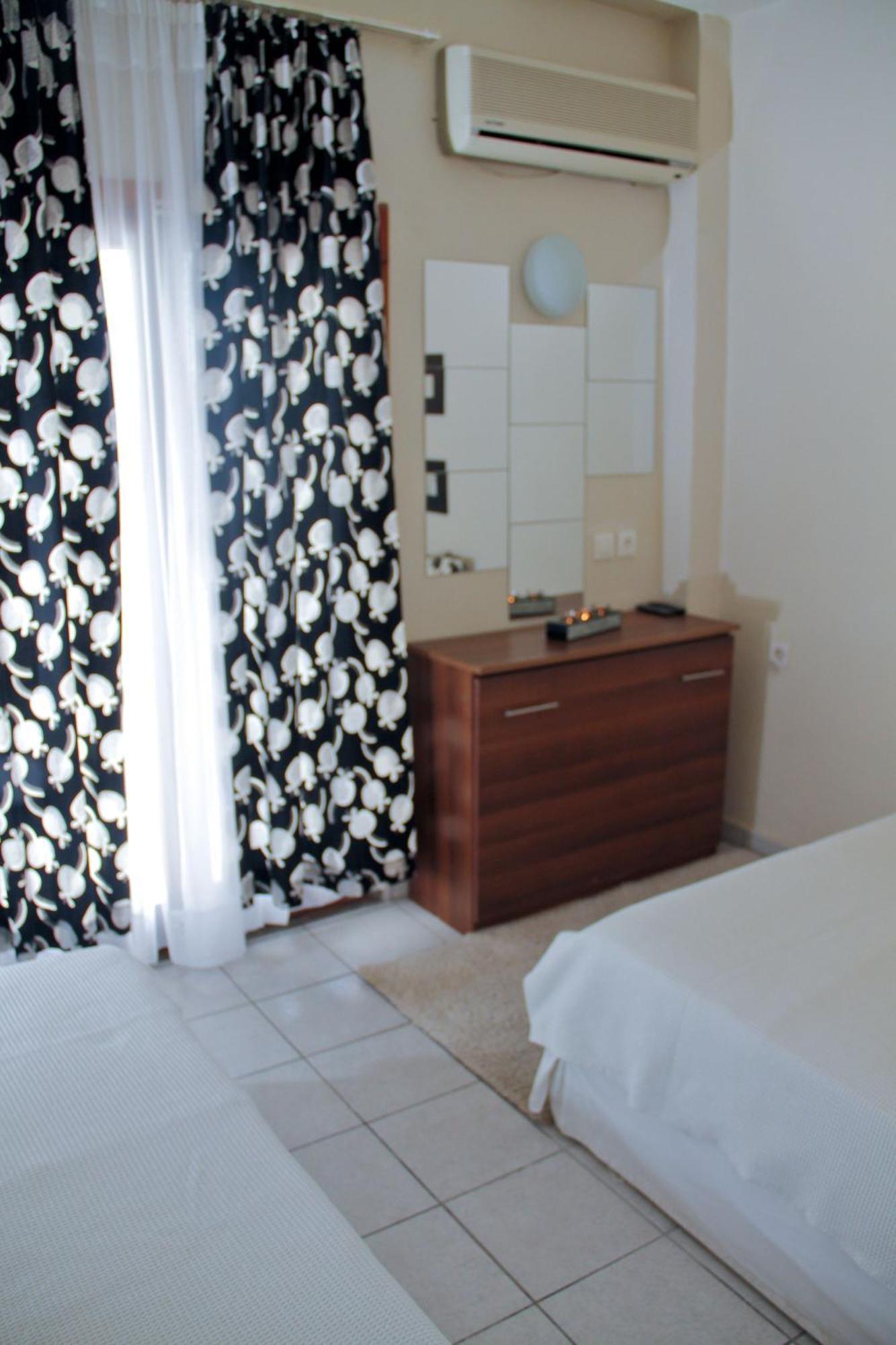 Hotel Idea ฟูร์กา ภายนอก รูปภาพ
