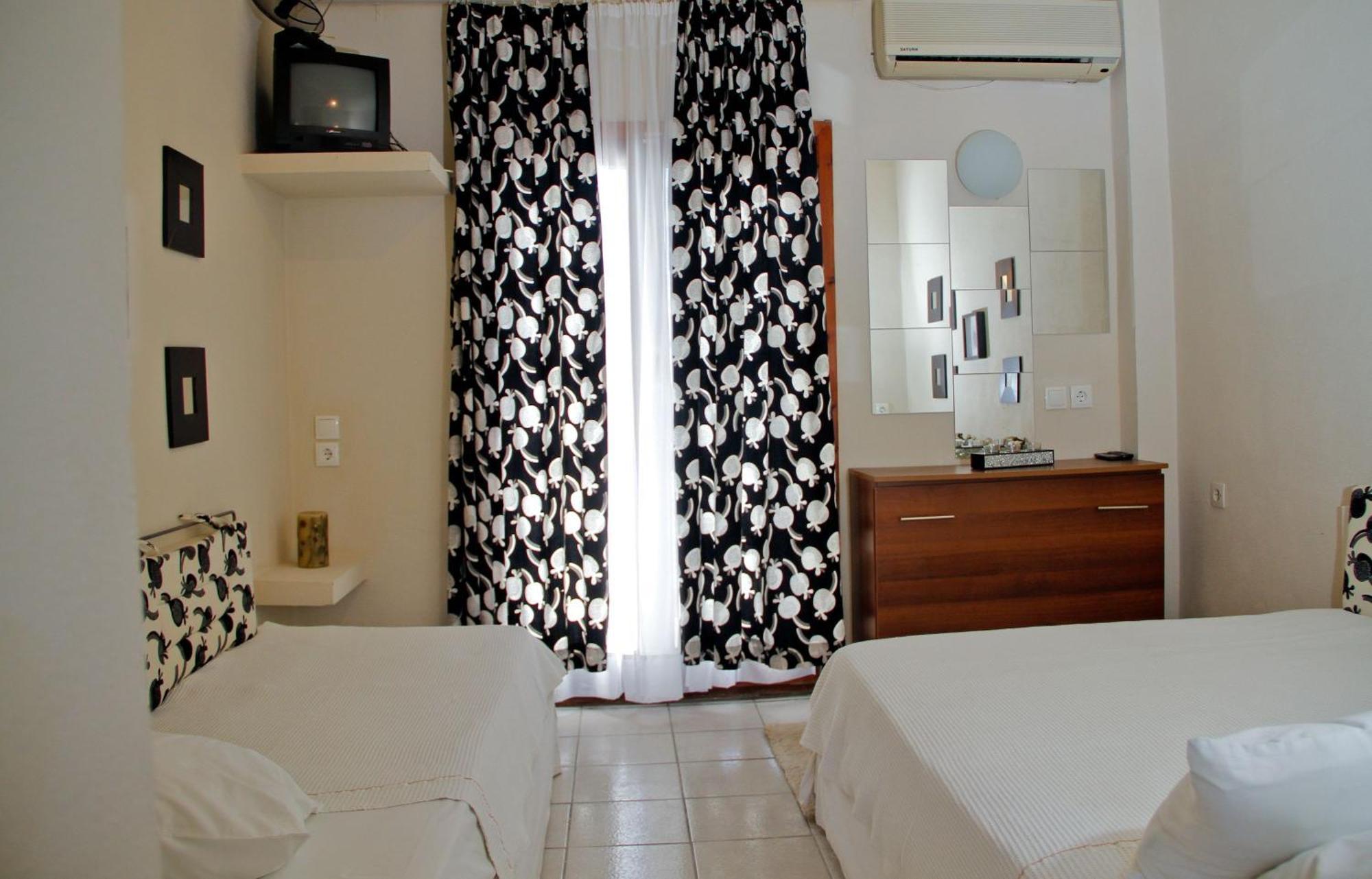 Hotel Idea ฟูร์กา ภายนอก รูปภาพ